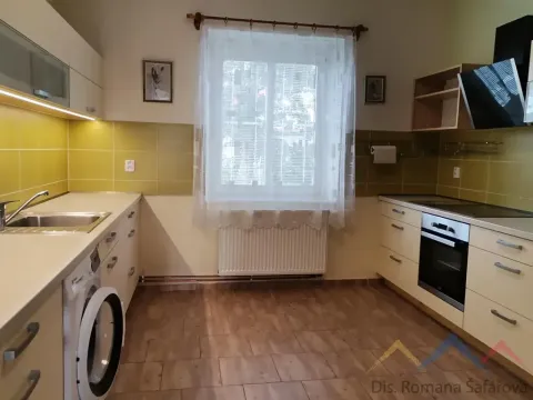 Prodej bytu 3+1, Moravský Beroun, Masarykova, 108 m2