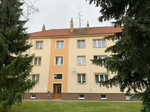 Pronájem bytu 2+1, Nové Strašecí, Husova, 53 m2