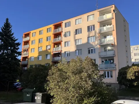 Prodej bytu 2+1, Karlovy Vary, Kpt. Nálepky, 65 m2