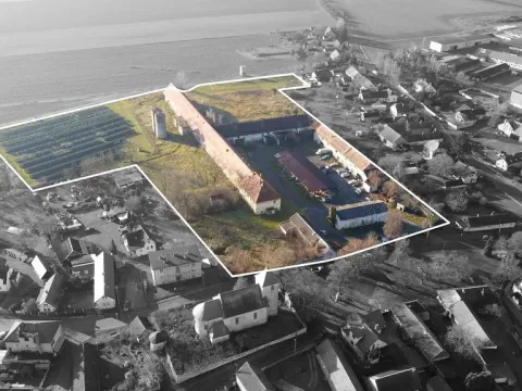 Prodej komerční, Čachovice - Struhy, 350 m2