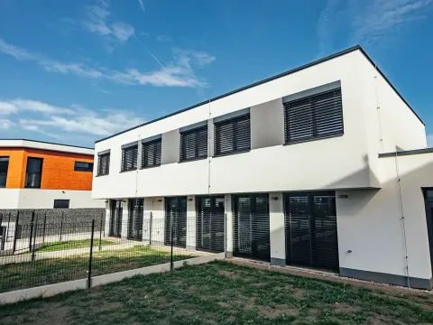 Prodej rodinného domu, Hradec Králové, 96 m2