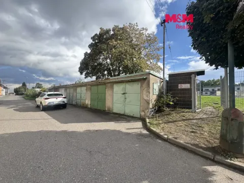 Pronájem garáže, Chrudim, 16 m2