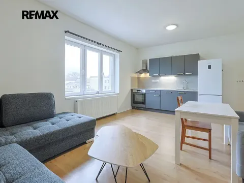 Prodej bytu 2+kk, Přehýšov, 54 m2