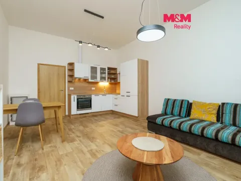 Pronájem bytu 2+kk, Karlovy Vary, Moskevská, 49 m2