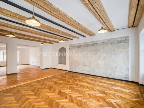 Pronájem kanceláře, Třebíč, Hasskova, 127 m2
