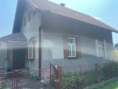 Dražba rodinného domu, Záměl, 122 m2