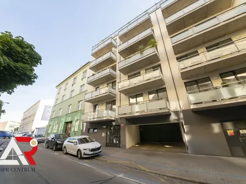 Prodej bytu 2+kk, Brno, Přadlácká, 49 m2