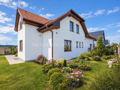 Prodej rodinného domu, Záhoří, 252 m2