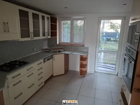 Pronájem bytu 3+1, Chomutov, Kadaňská, 69 m2