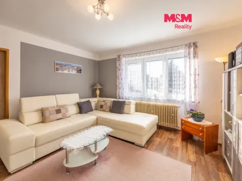 Prodej bytu 3+1, Nýrsko, Československých legií, 71 m2