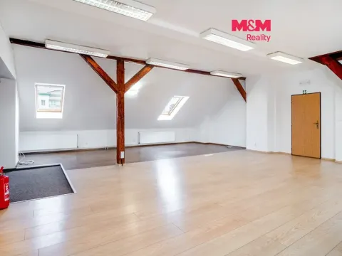 Pronájem kanceláře, Česká Lípa, Hrnčířská, 104 m2