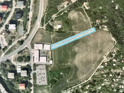 Prodej pozemku, Brno, Vejrostova, 2440 m2