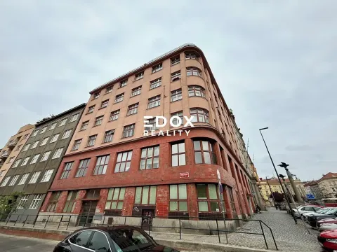 Pronájem bytu 2+1, Praha - Vršovice, Smolenská, 52 m2
