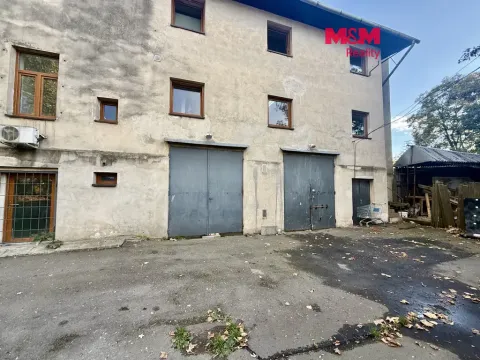 Pronájem garáže, Ostrava, Mariánskohorská, 160 m2