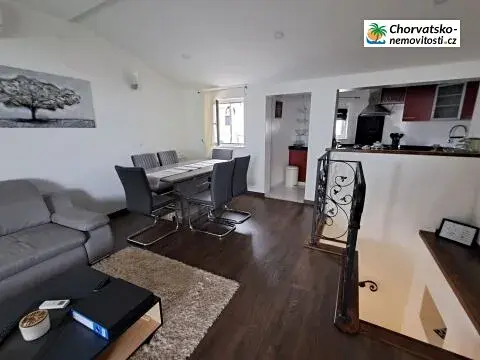 Prodej rodinného domu, Opatija, Chorvatsko, Ulica Jurja Dobrile, 67 m2