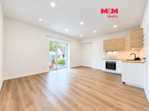 Pronájem bytu 2+kk, Nymburk, Dlouhá třída, 57 m2