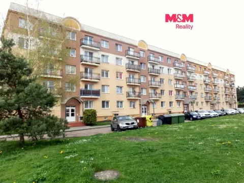 Pronájem bytu 1+1, Luštěnice - Zelená, 33 m2