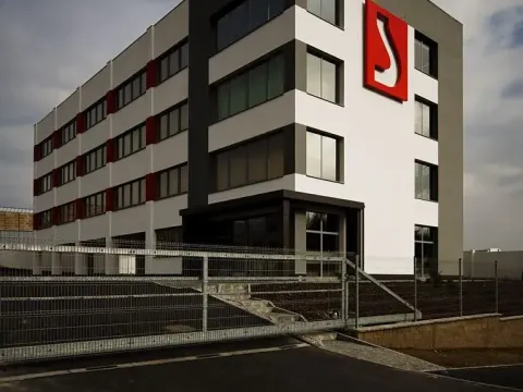 Pronájem kanceláře, Plzeň, Edvarda Beneše, 33 m2