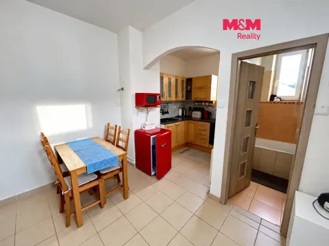 Pronájem bytu 1+1, Krnov, Březinova, 40 m2
